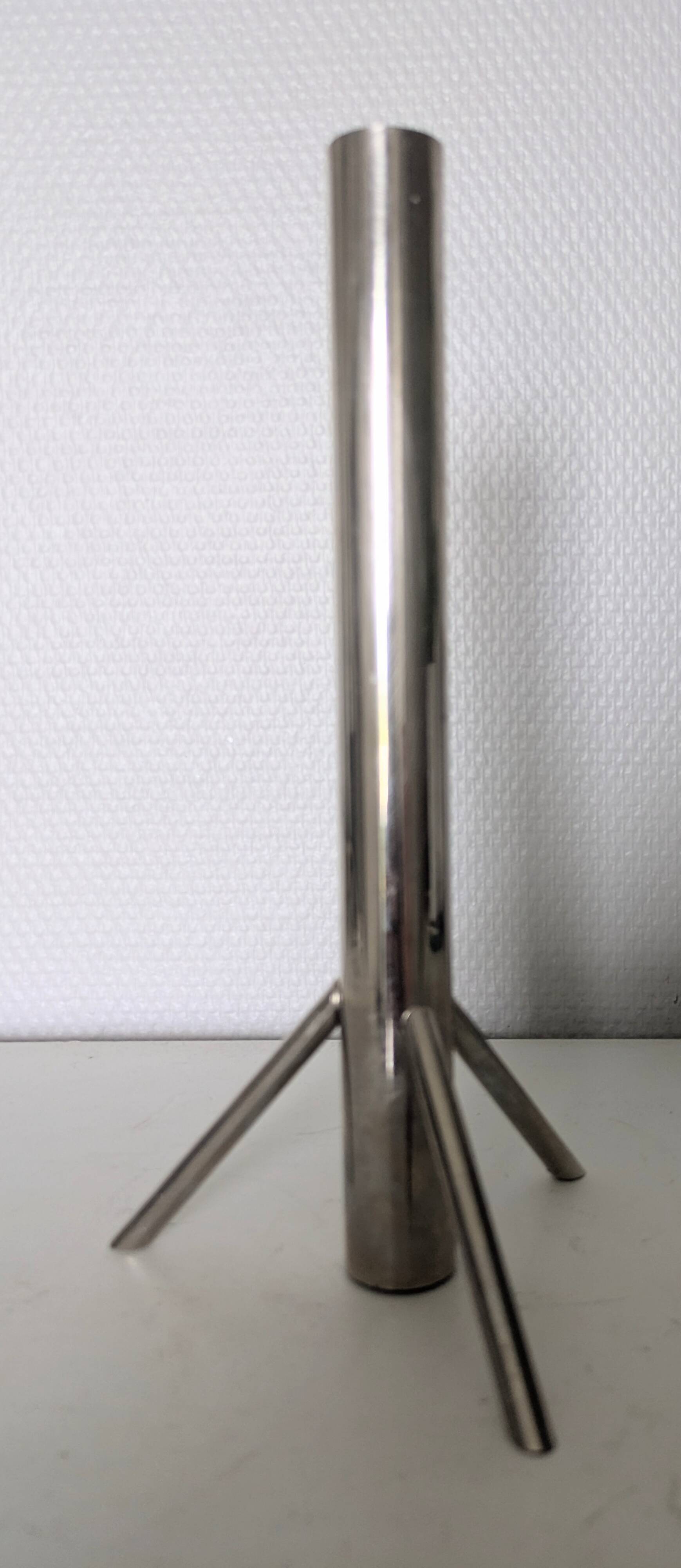 Bougeoir tripode moderniste en métal design années 70