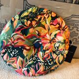 Decorative cushion diameter 30 cm