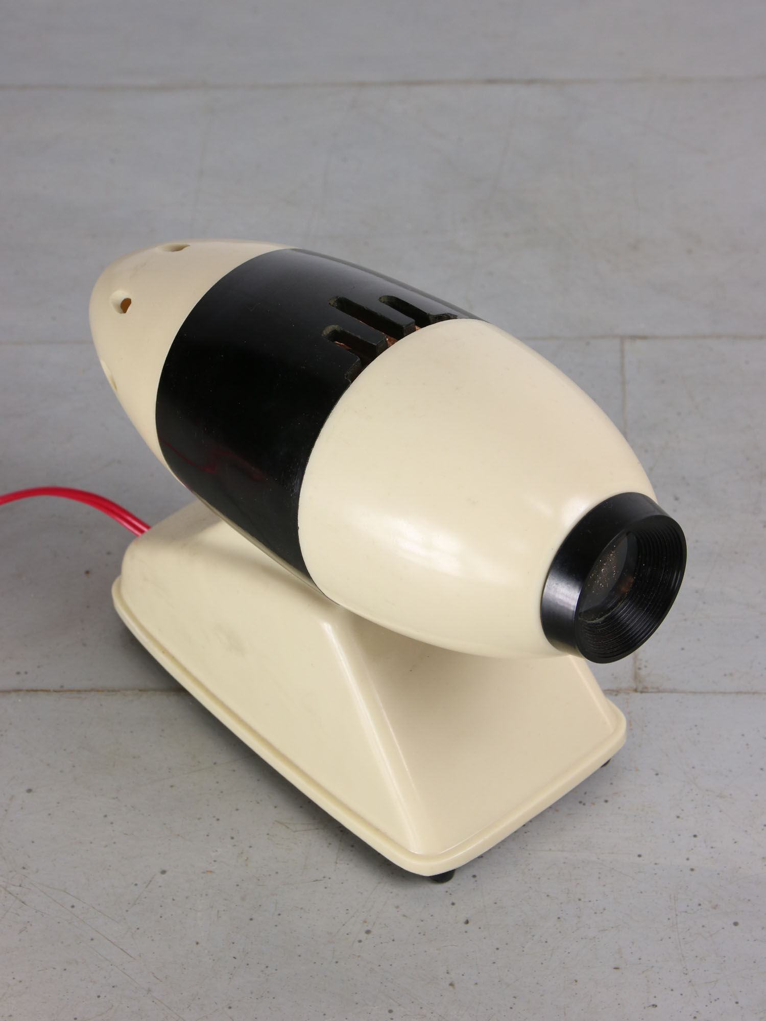 Mid-century cream projector from bakalite
