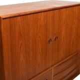 Cabinet en teck danois fin par N.C.Møbler Années 1960