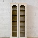Old double display case – cream