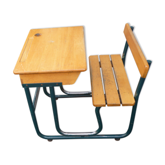 School table 1 place
