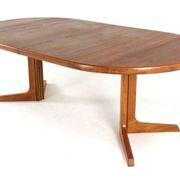 Gudme round extendable dining table 'Nabbe'