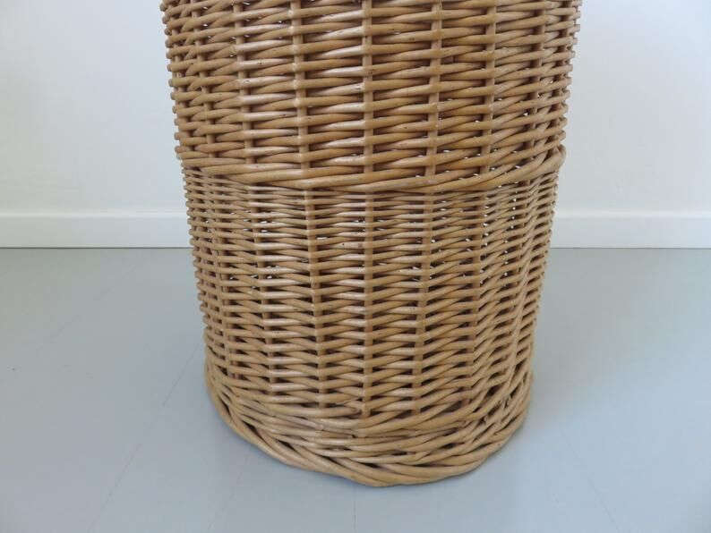 Rattan basket with handles and lid 60/70