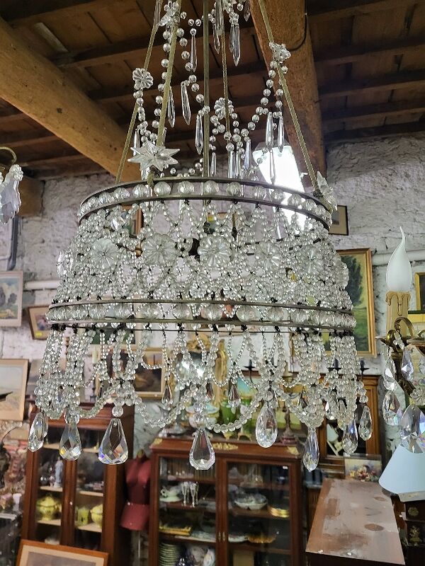 6-Light Funnel Pearl Tassel Chandelier