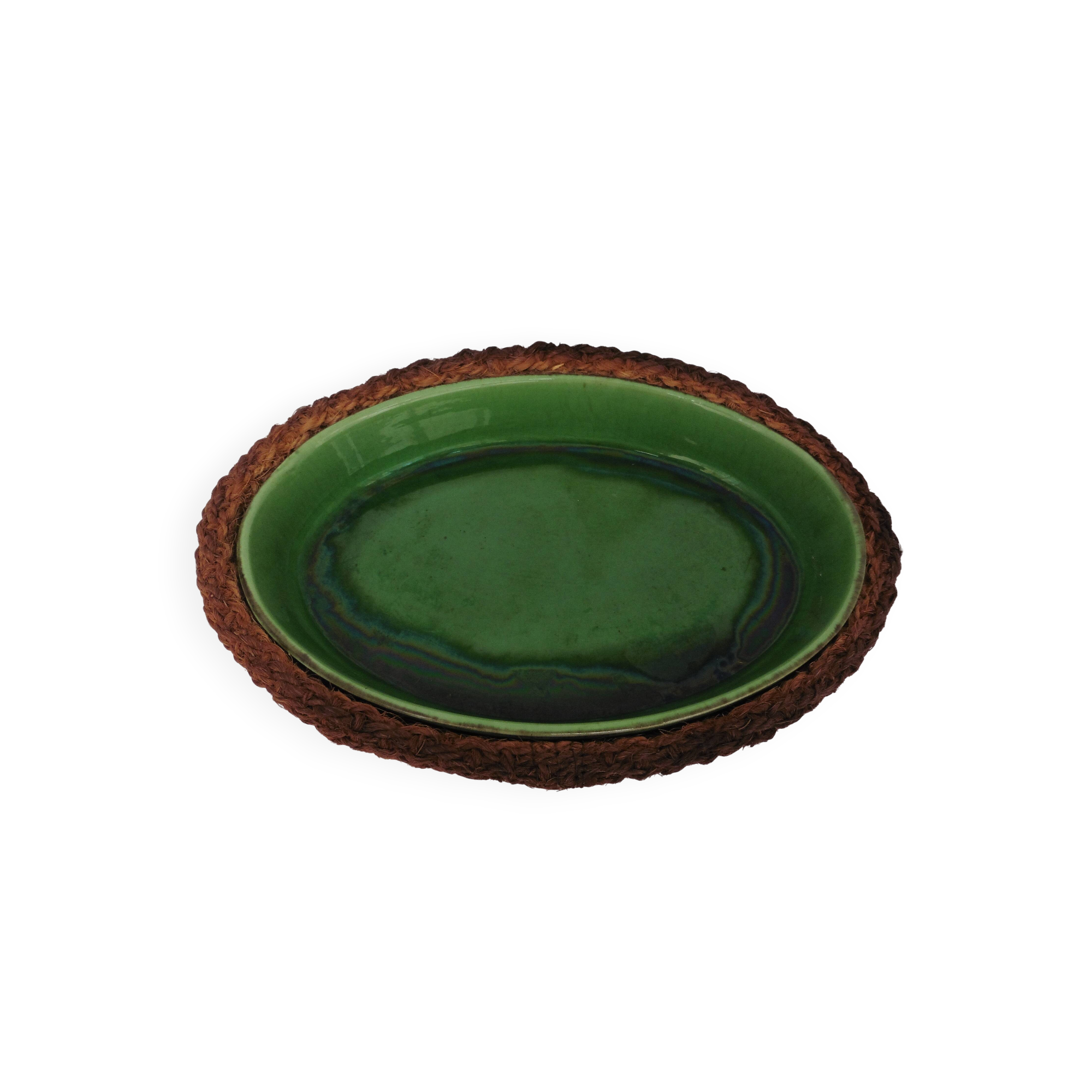 Enameled dish