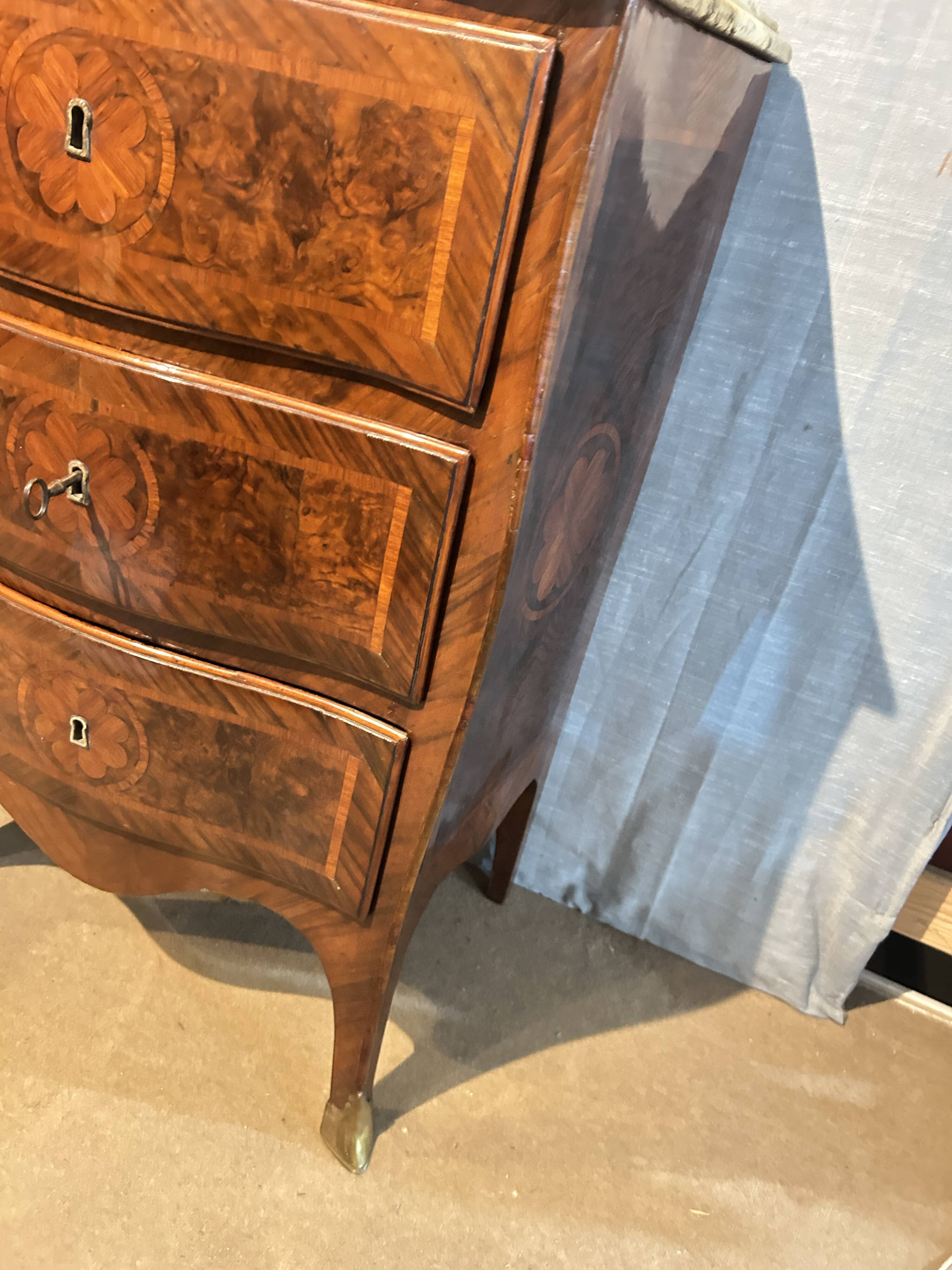 Louis XV marquetry commode, curved.
