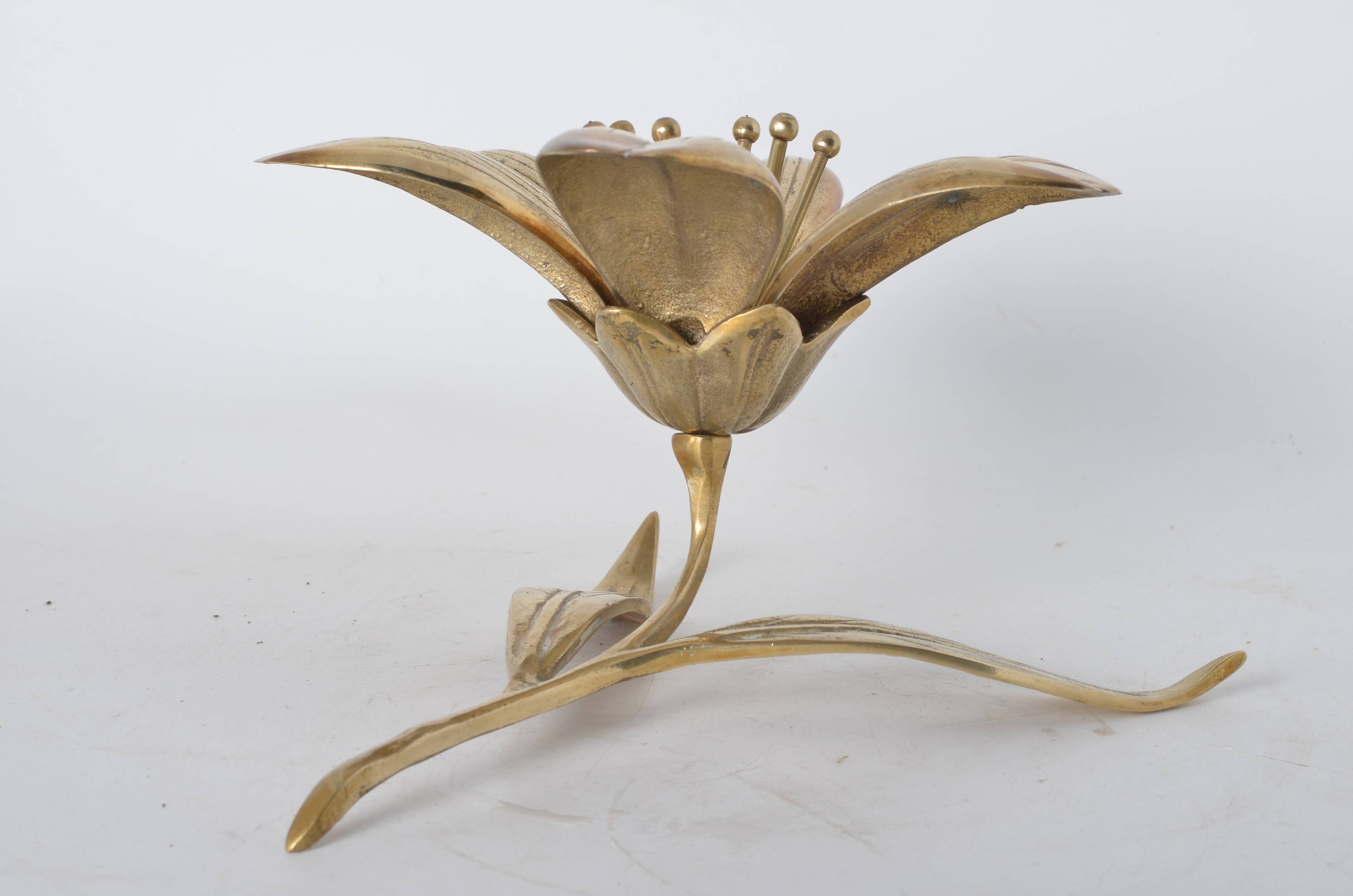 Brass flower ashtray