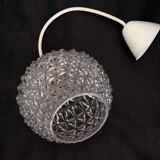 Molded glass ball suspension