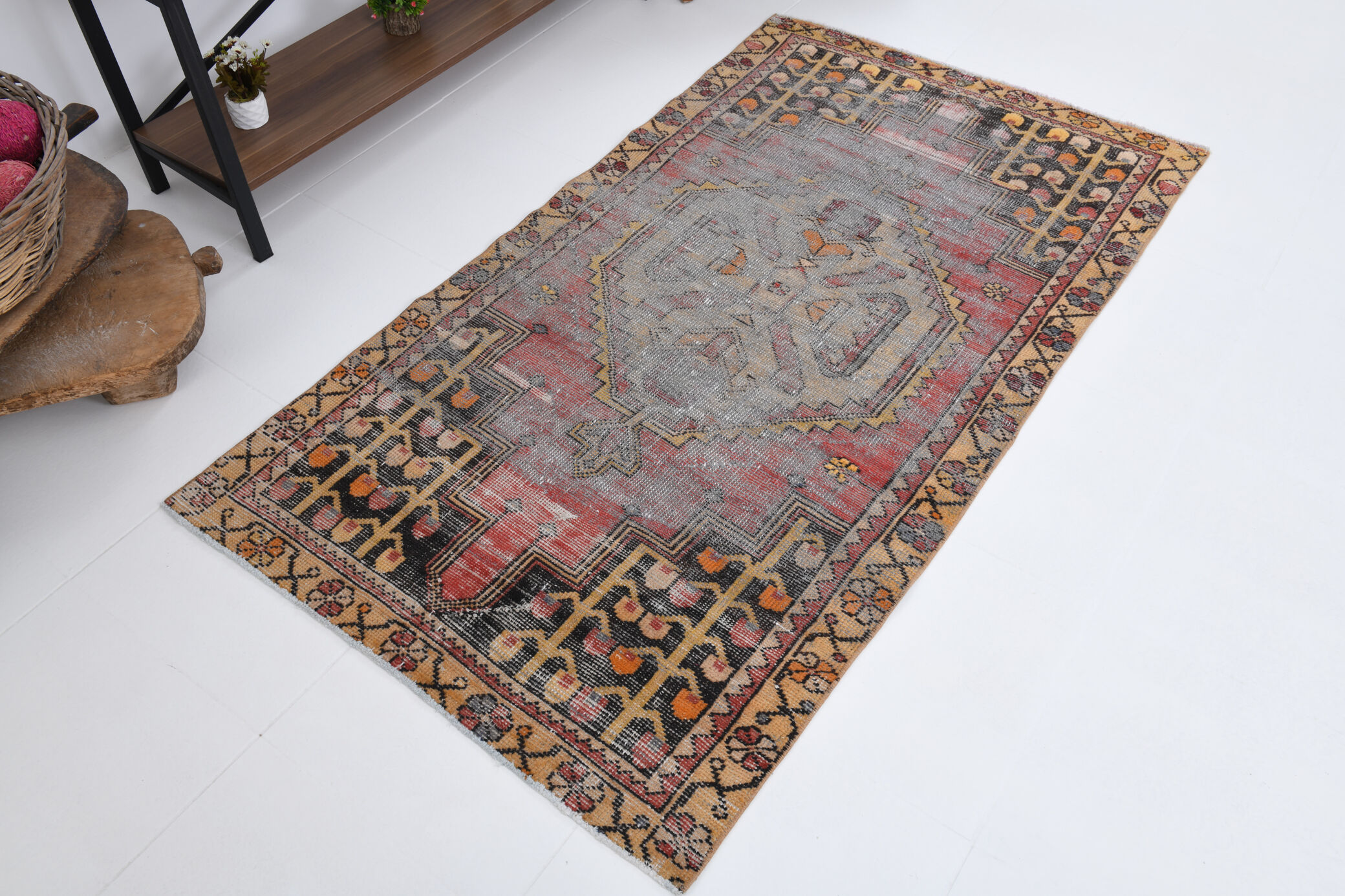 3x6 Distressed Red Oriental Turkish Rug 100x179cm