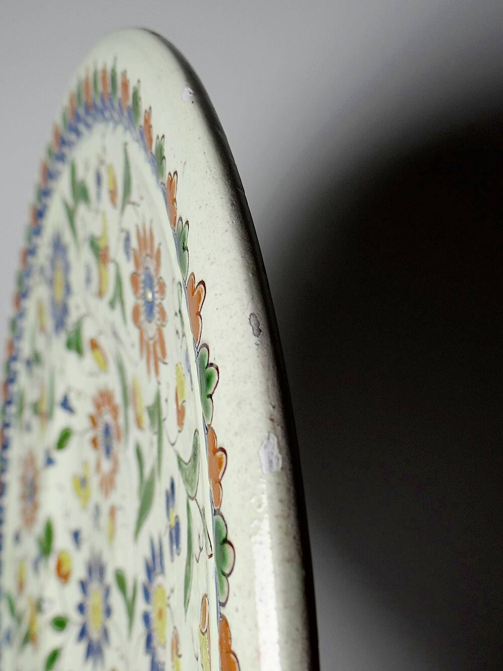 Plat émaux de Thoune signé Schoch-Läderach ancien Suisse artisanal & rare