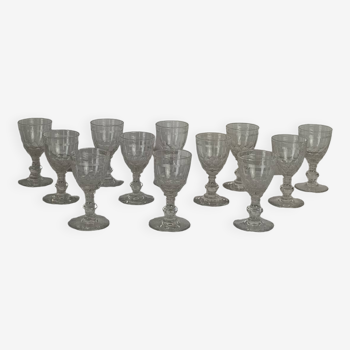 12 Baccarat “Chauny” crystal aperitif glasses