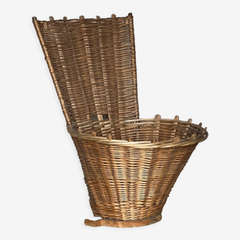 Rattan harvest hood