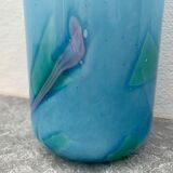 Vase en verre bleu La Rochère