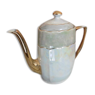Porcelain coffee maker