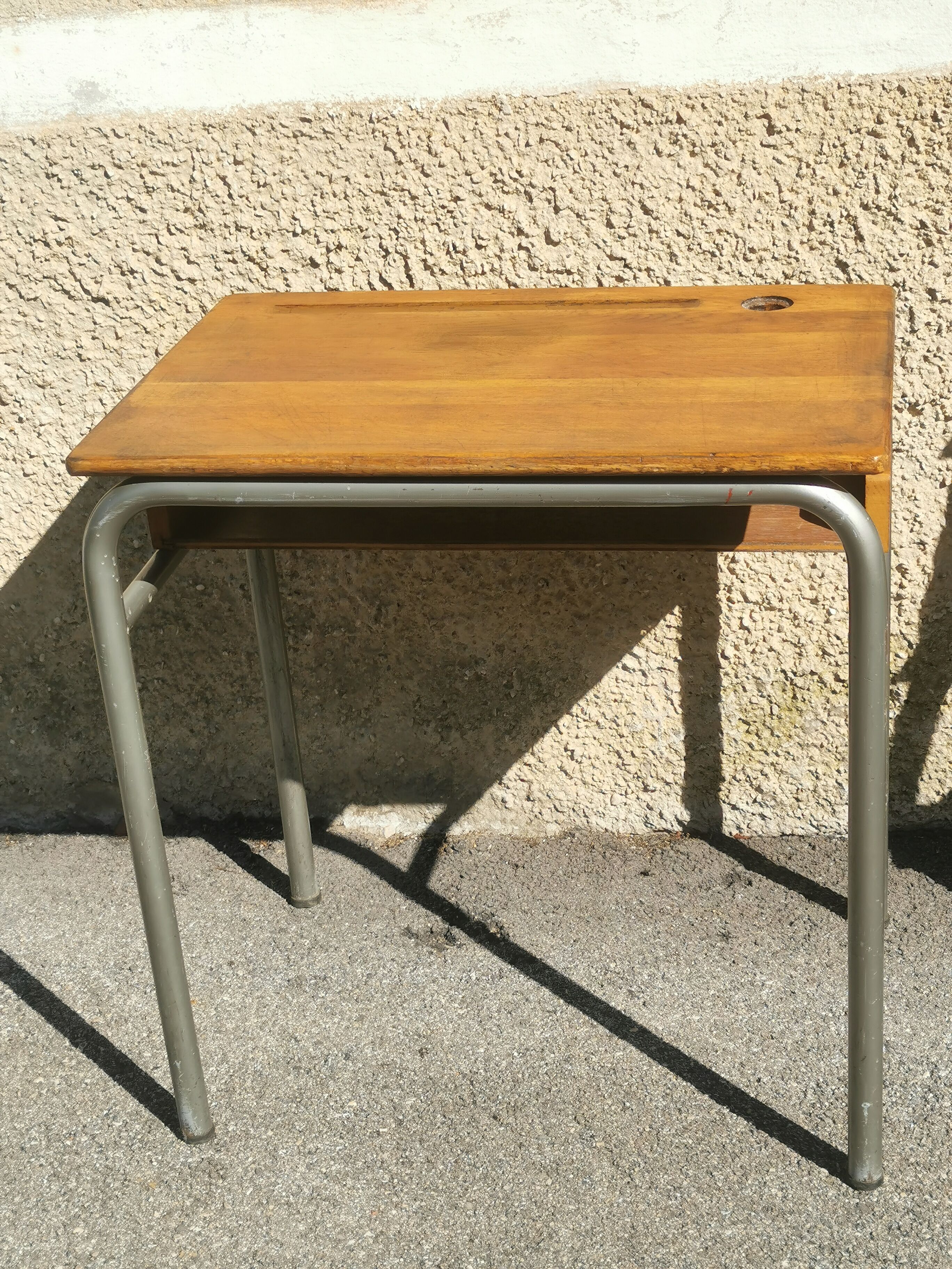 Table bureau vintage