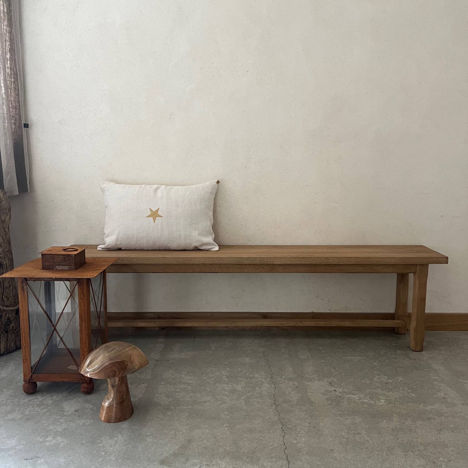 Raw oak bench