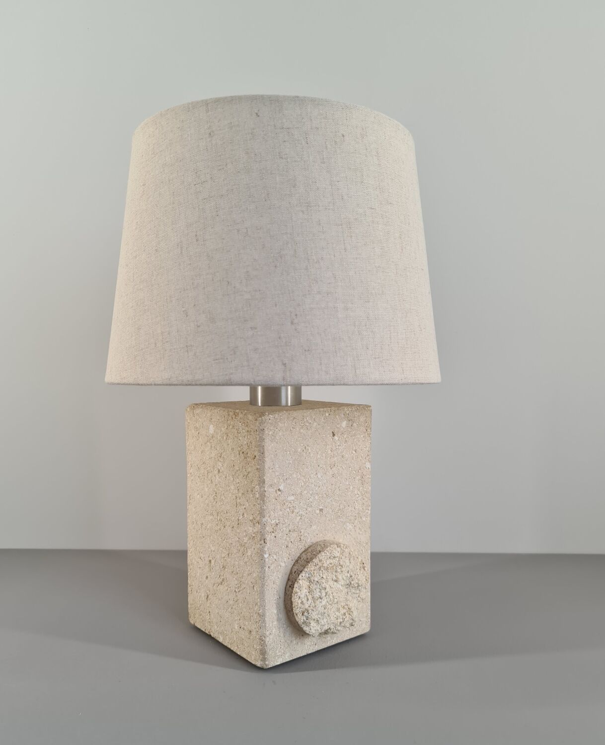 French sculpture lamp in white stone, 60s