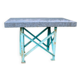 Metrology table above granite