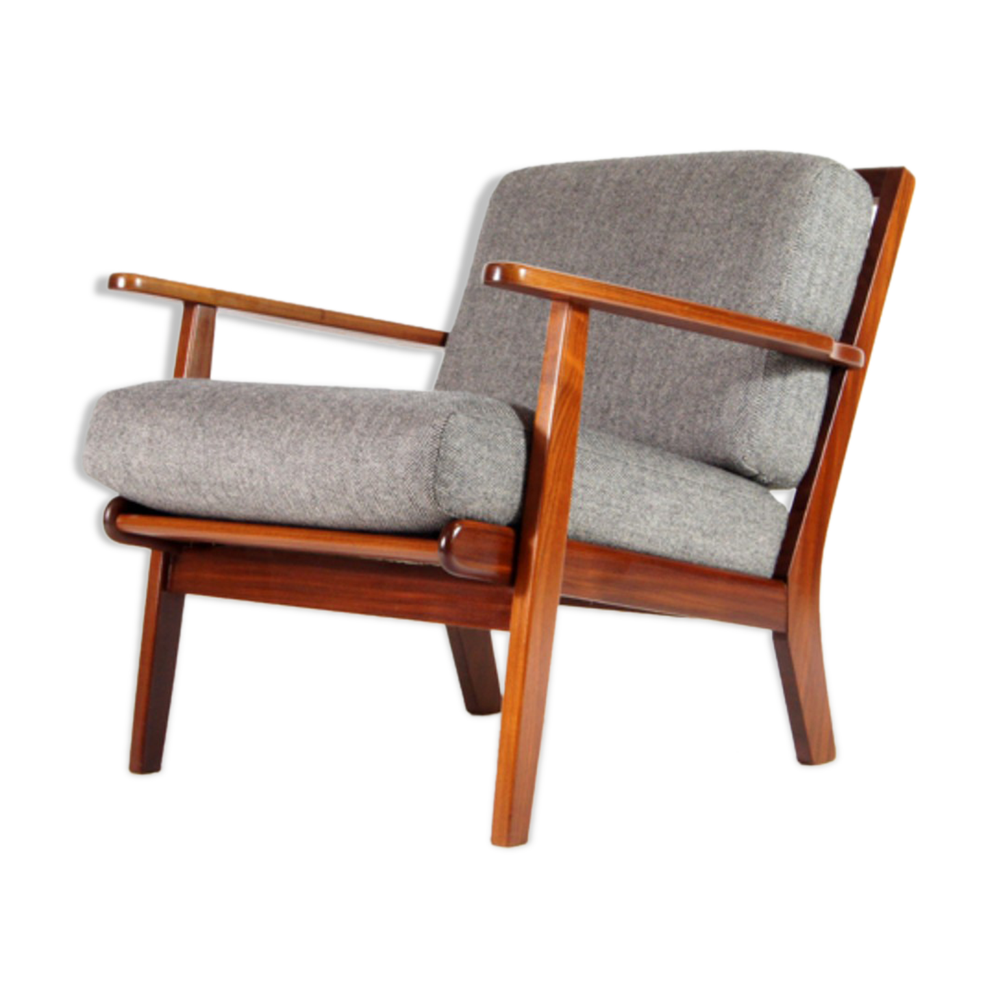 Vintage retro lounge chair in Danish teak wool
