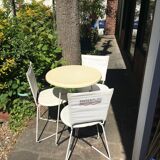 Table d'extérieur et chaises design années 60
