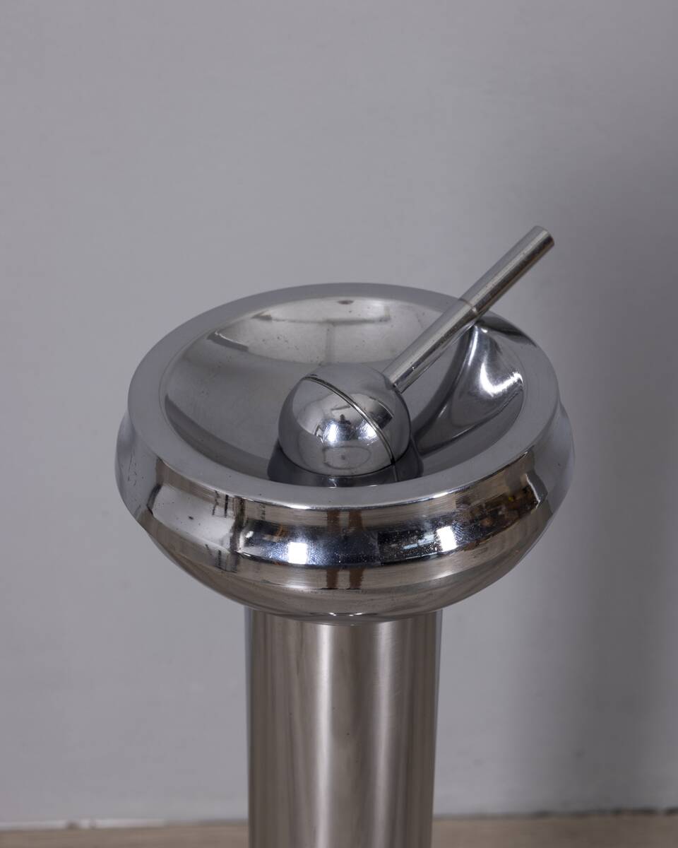 Vintage 1970s Italian-design chrome-plated metal floor ashtray