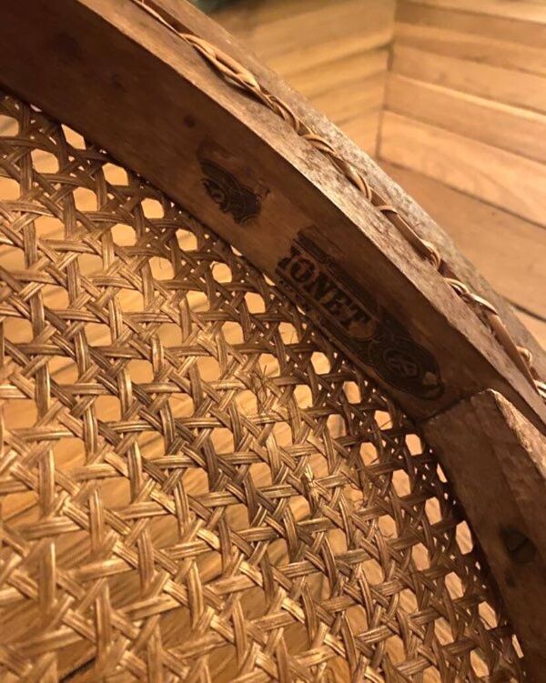 Chaise de nourrice Thonet