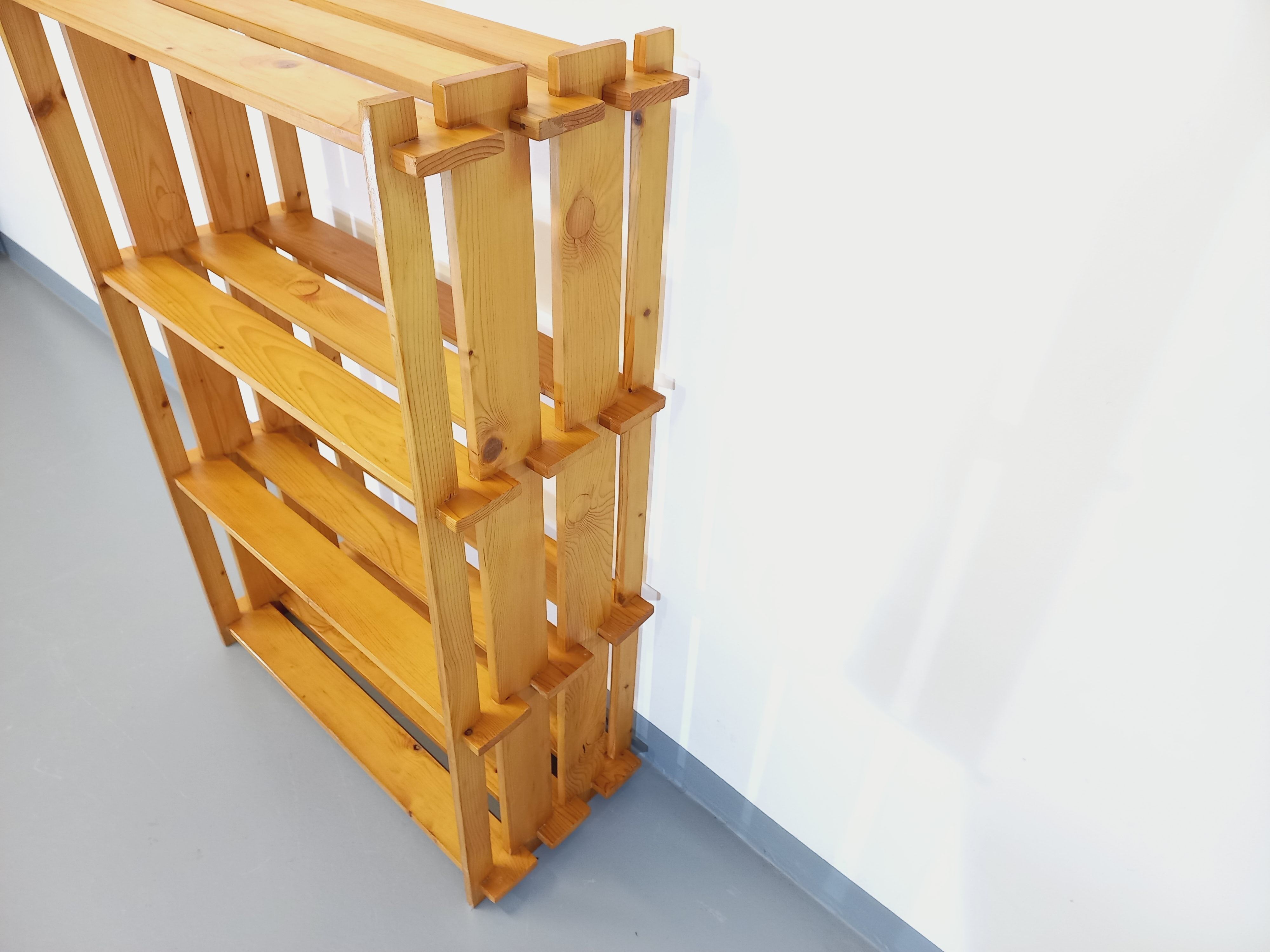 Bookcase vintage pine shelf from the 80s in the style of Maison Regain