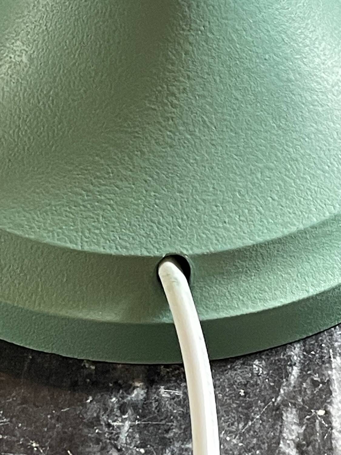 Lampe vintage verte globe opaline