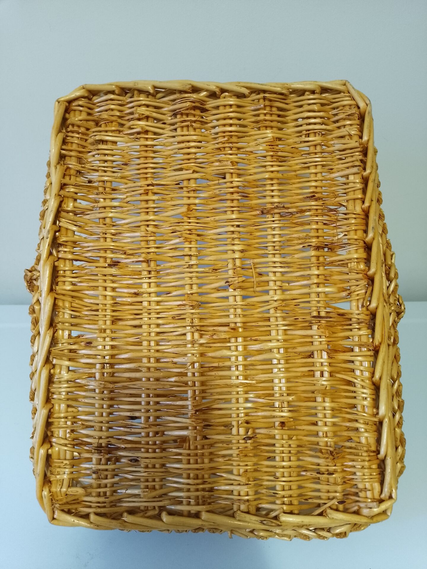 Panier à anse en osier