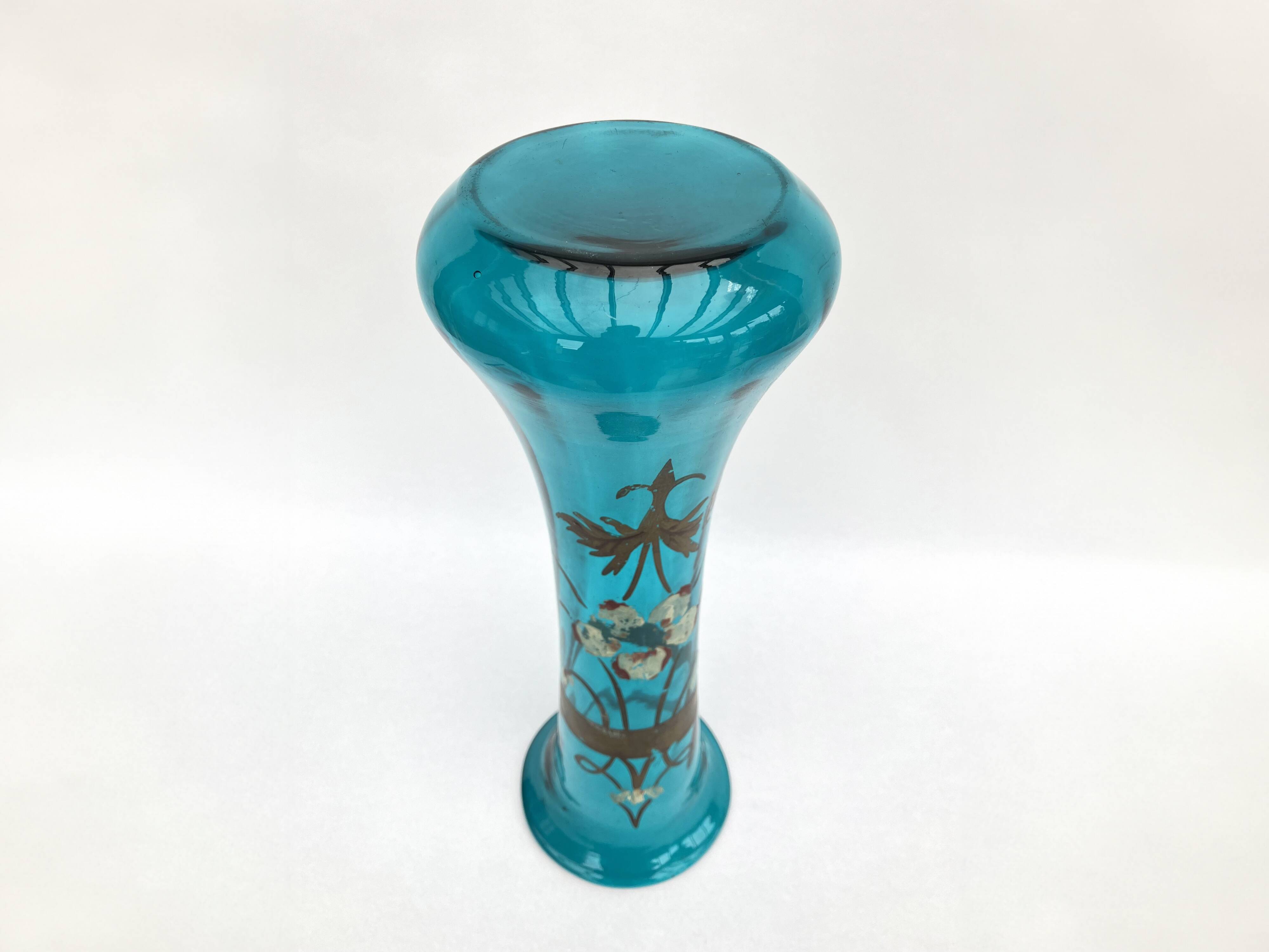 Large diabolo-shaped vase in turquoise blue blown glass with floral decoration • Art Nouveau • 1900s