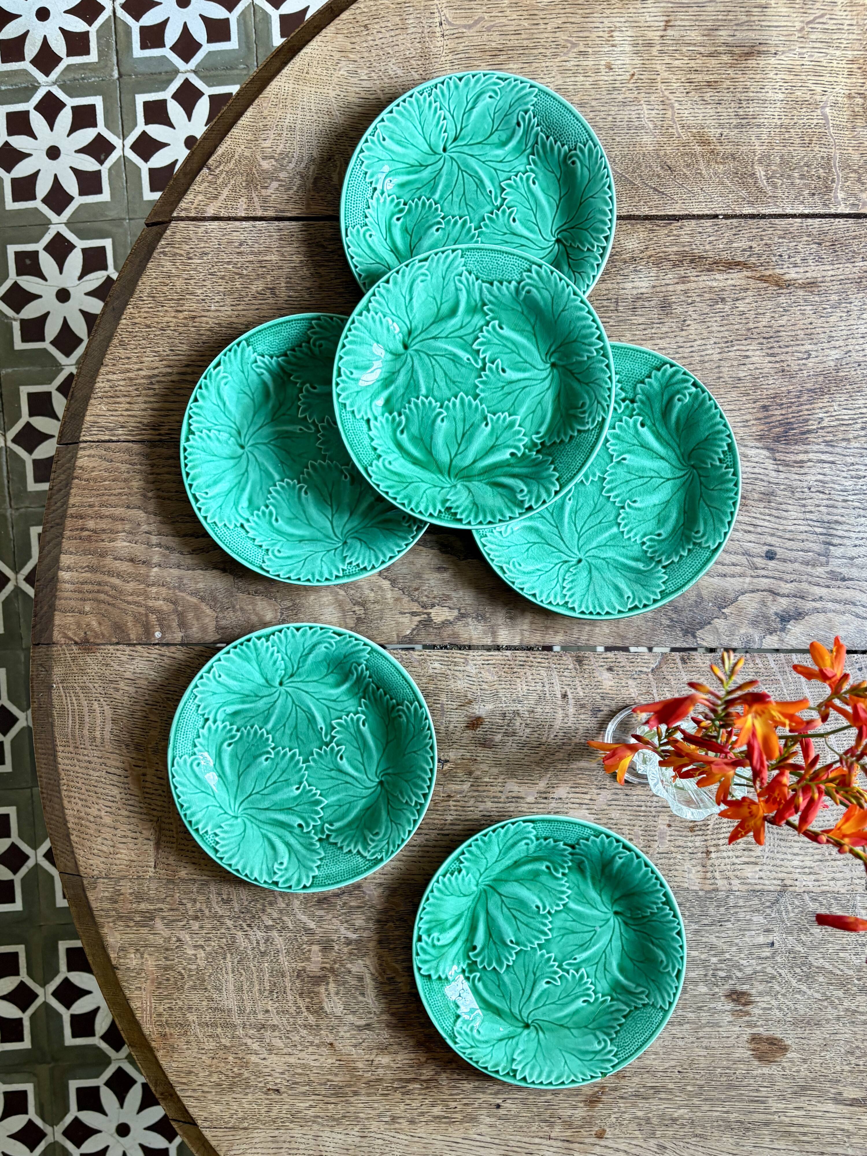 Set of 6 vintage green earthenware plates