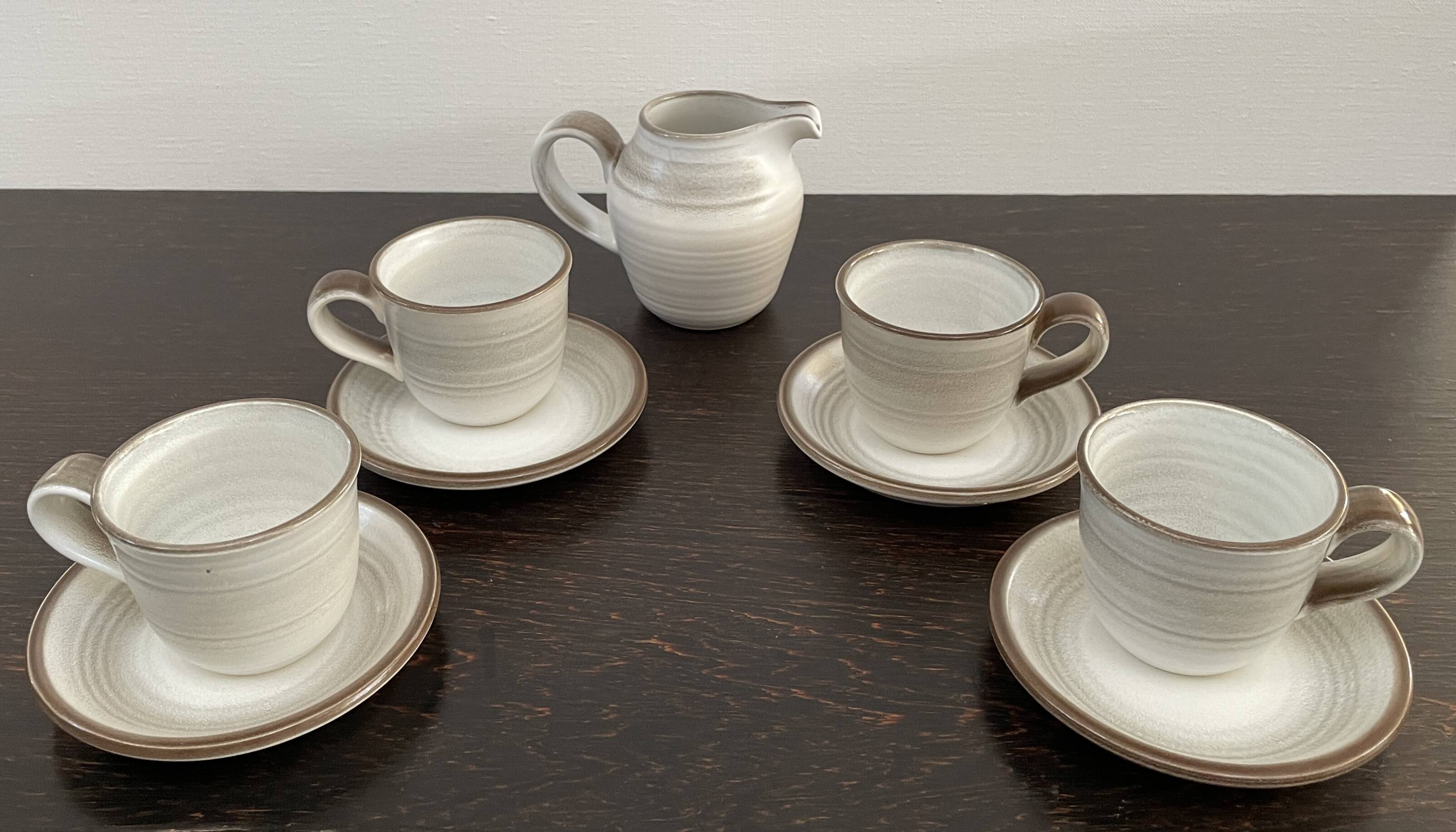Set of 4 cups and saucers + milk jug - Stoneware - Salins-France - 70s