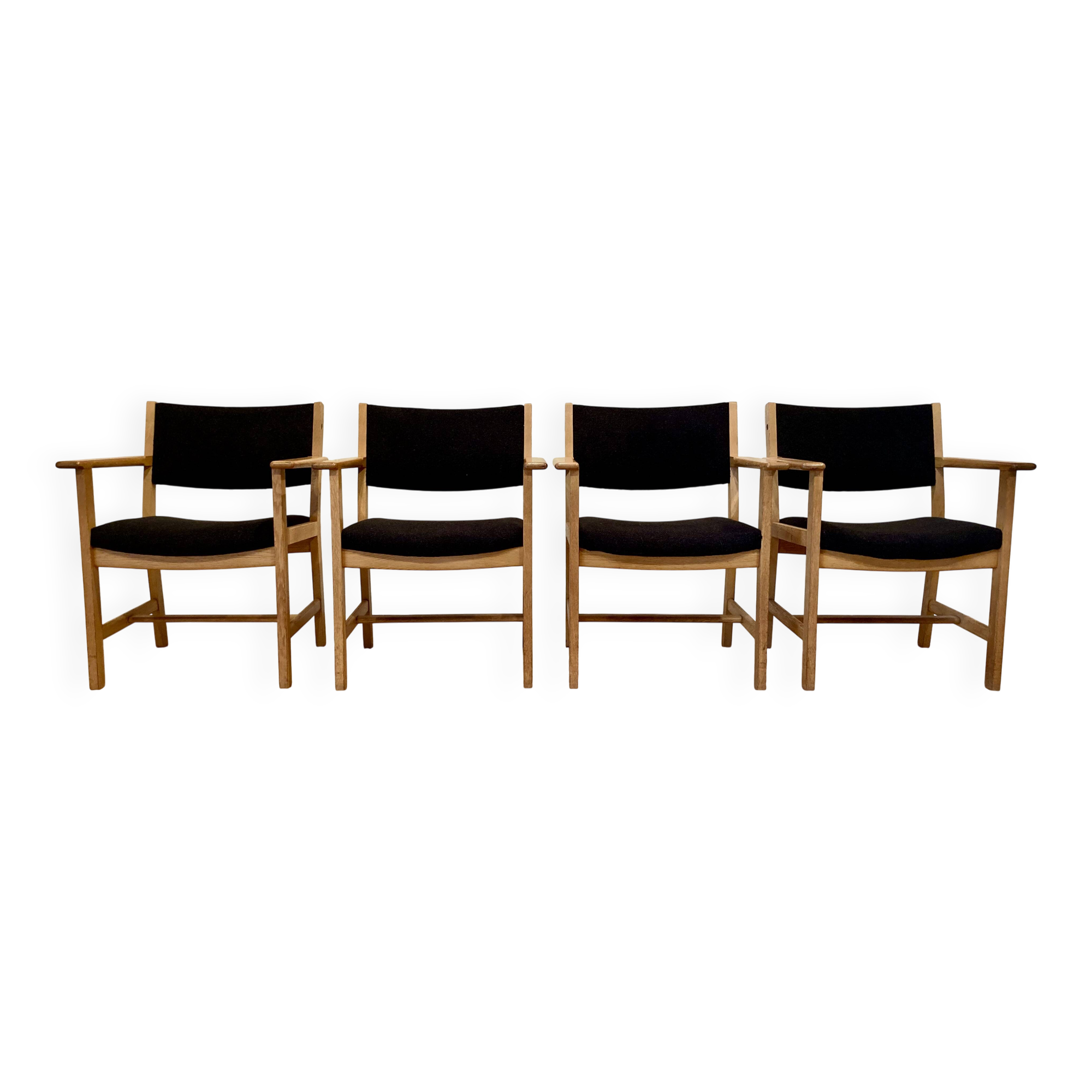 Set of 4 armchairs with "hans wegner" stamp 1960.