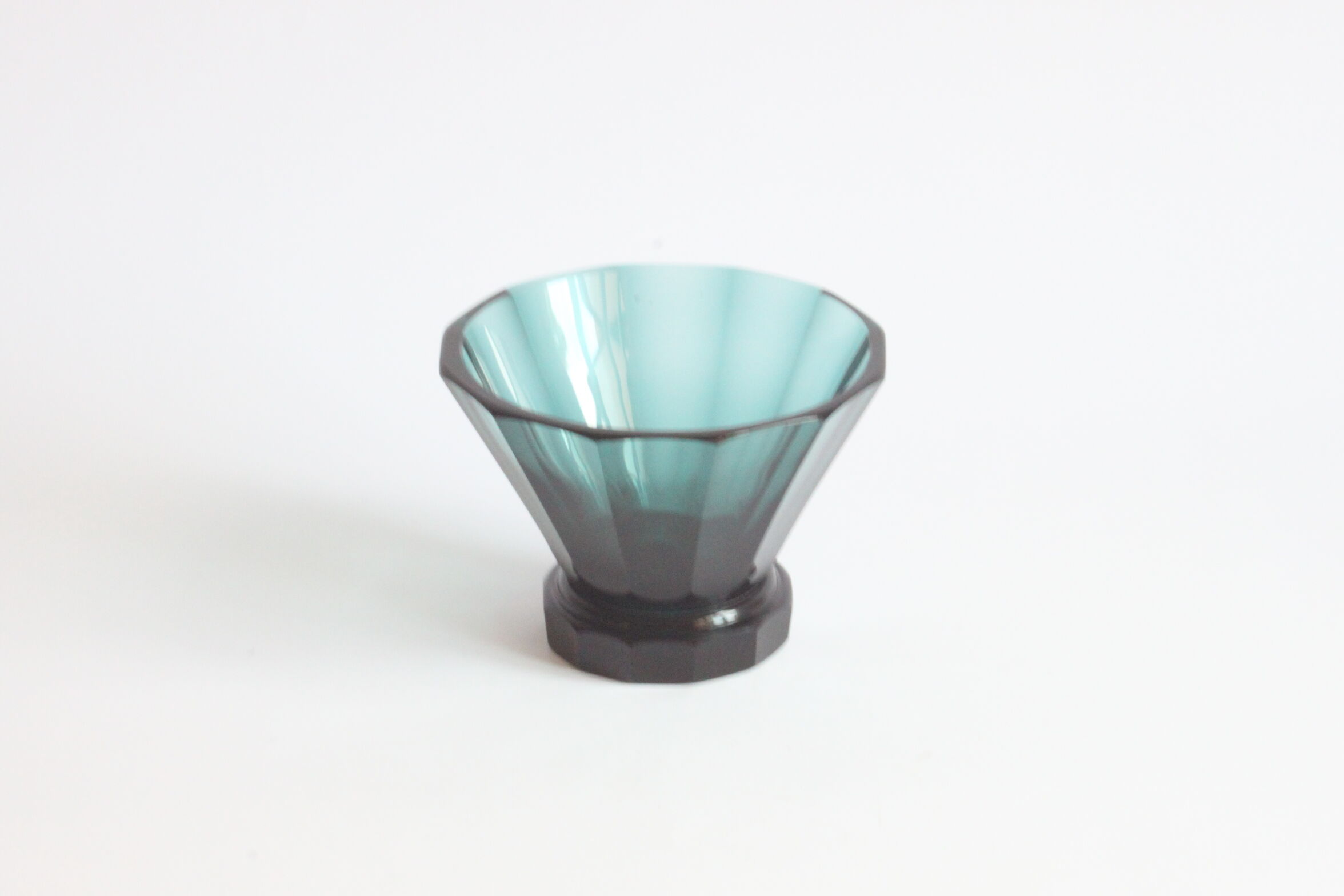Art deco faceted bowl 1930s