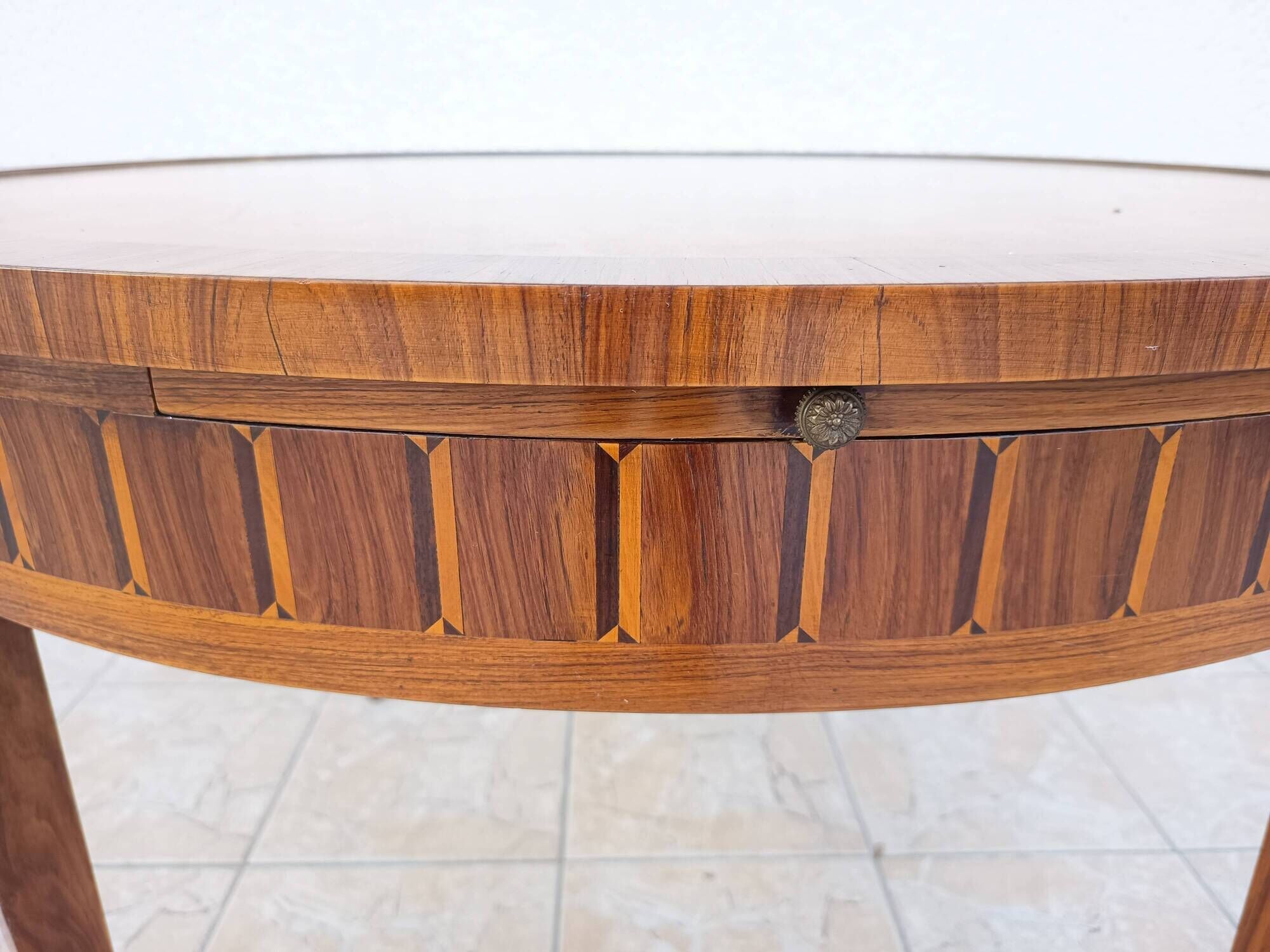 Louis XVI style game table in precious wood