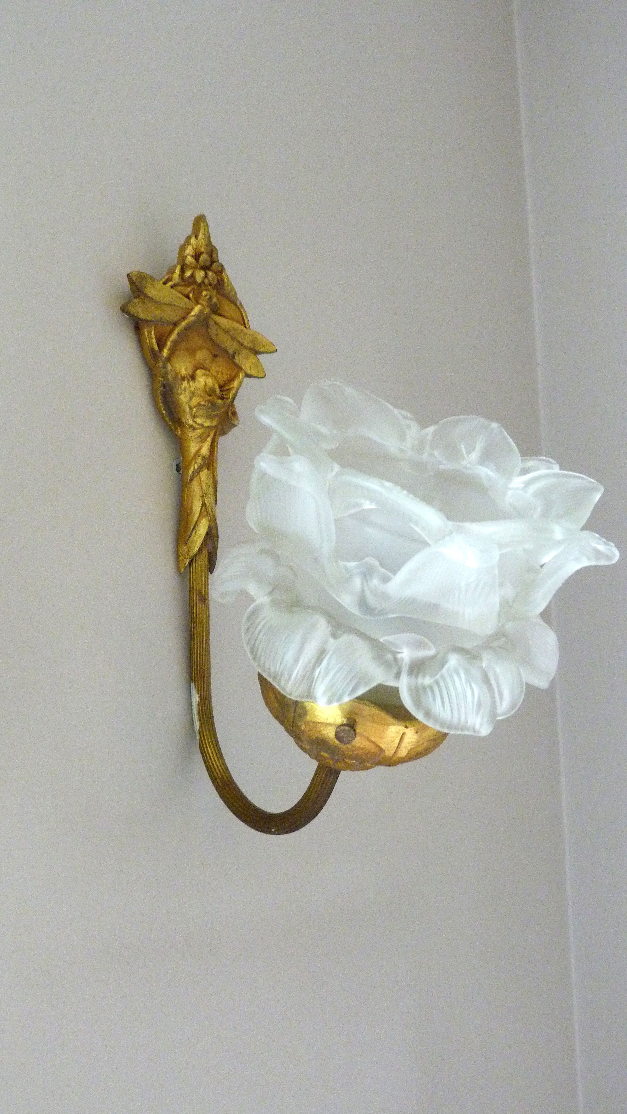 Ancient art nouveau tulip sconce