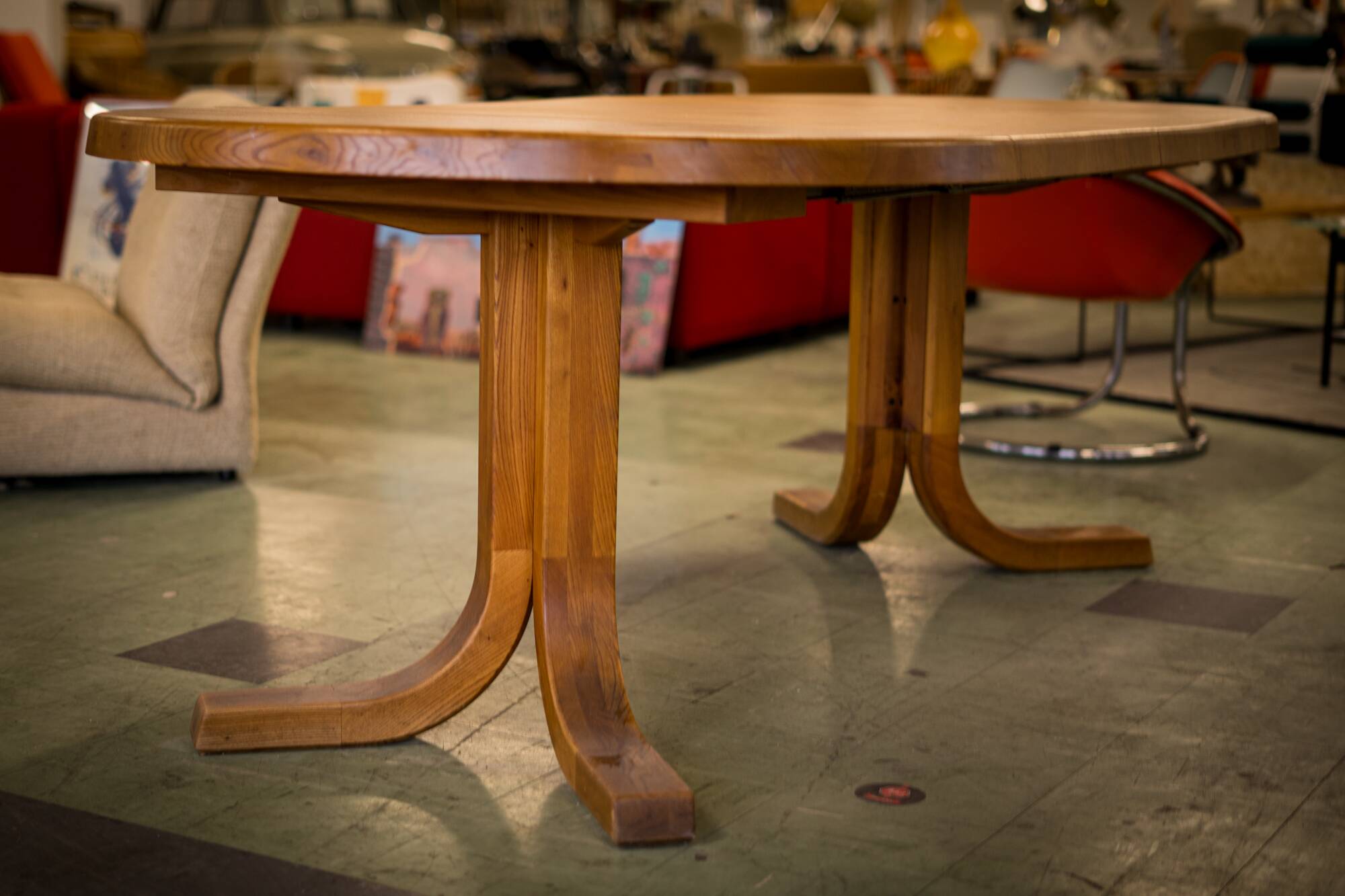 Dining table model T40 Pierre Chapo 1970