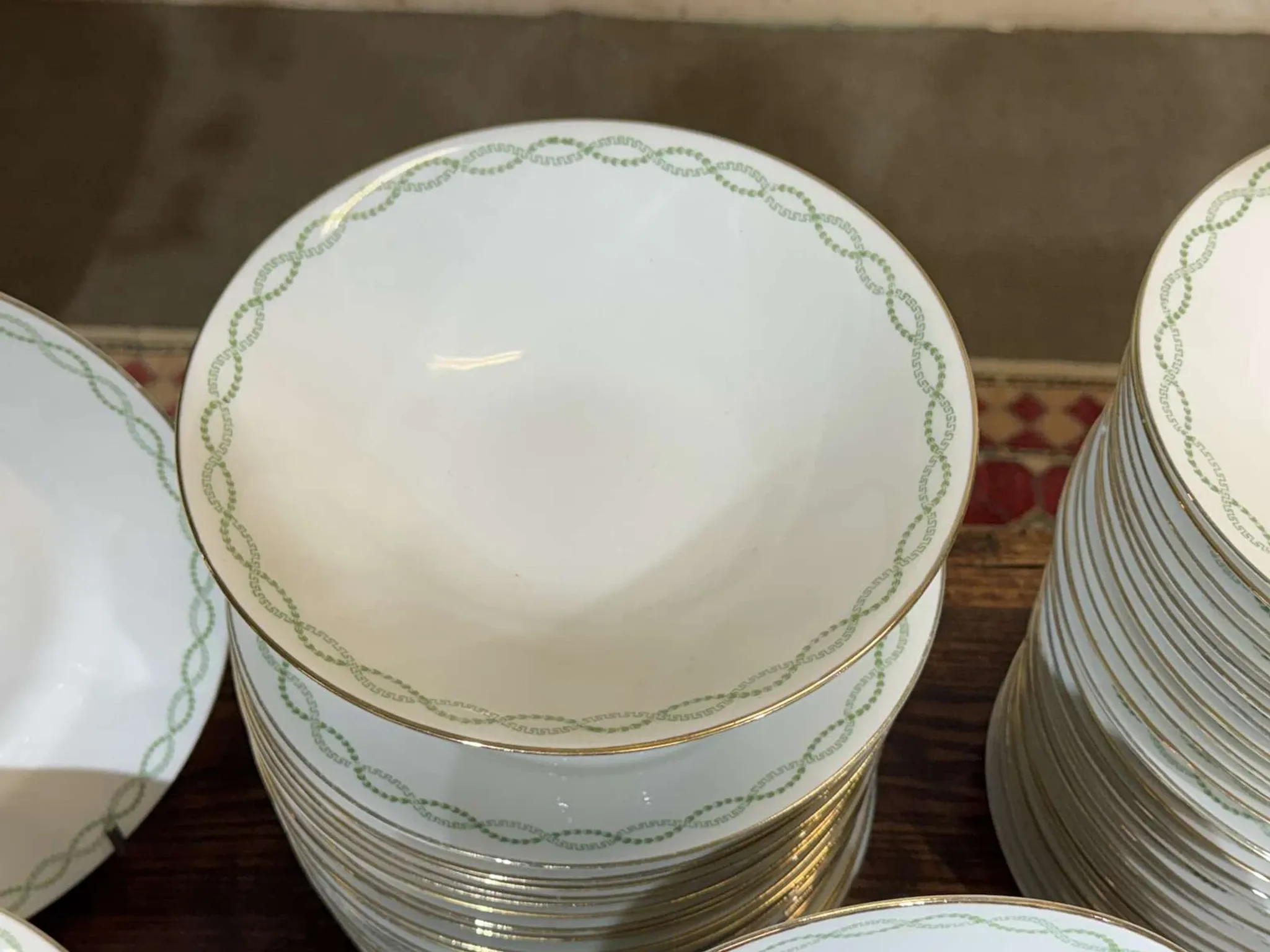 Table service in Limoges porcelain J.B Tricard and Co.