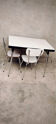 Ensemble table Formica et 2 chaises