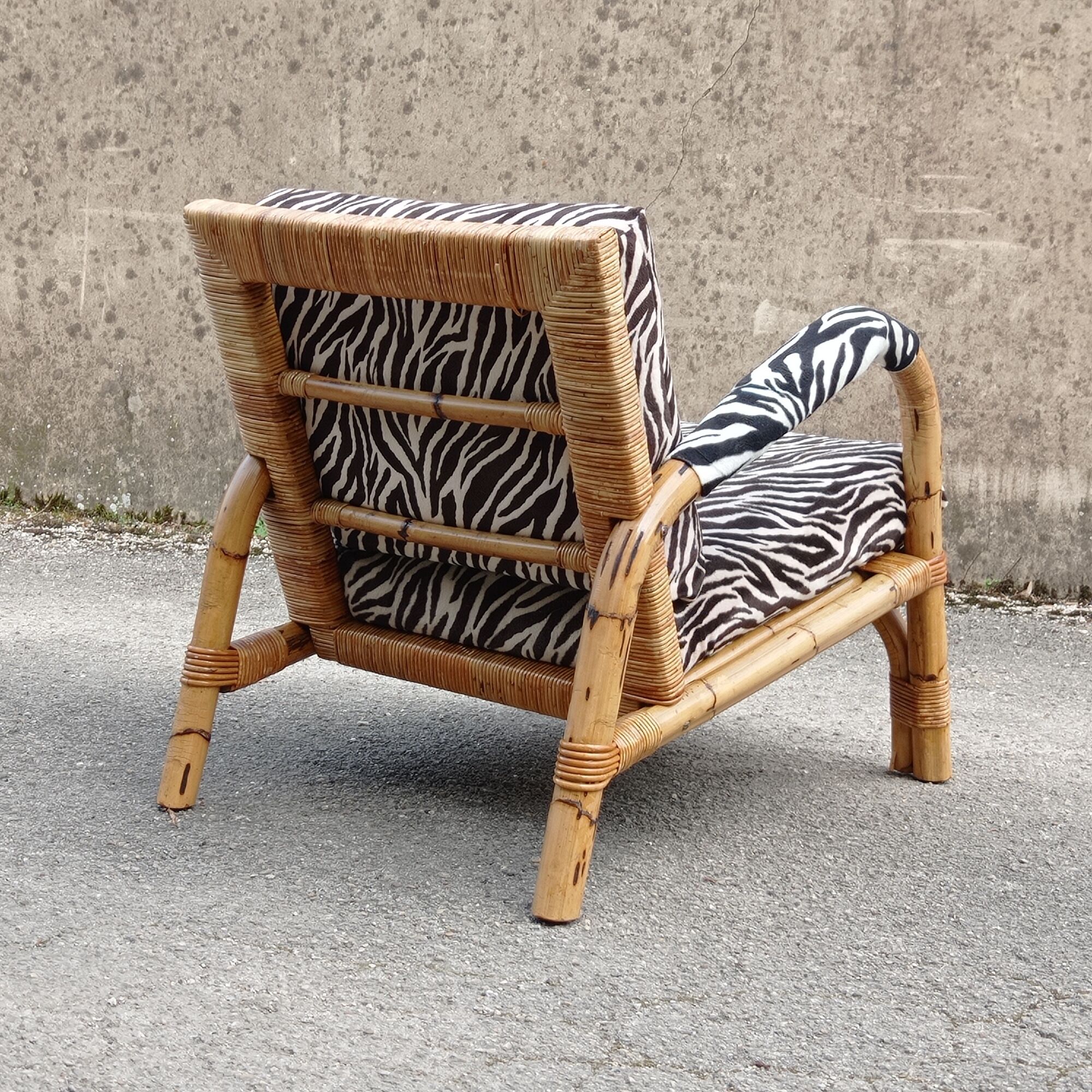 Chair in bamboo rattan and zebra fabric