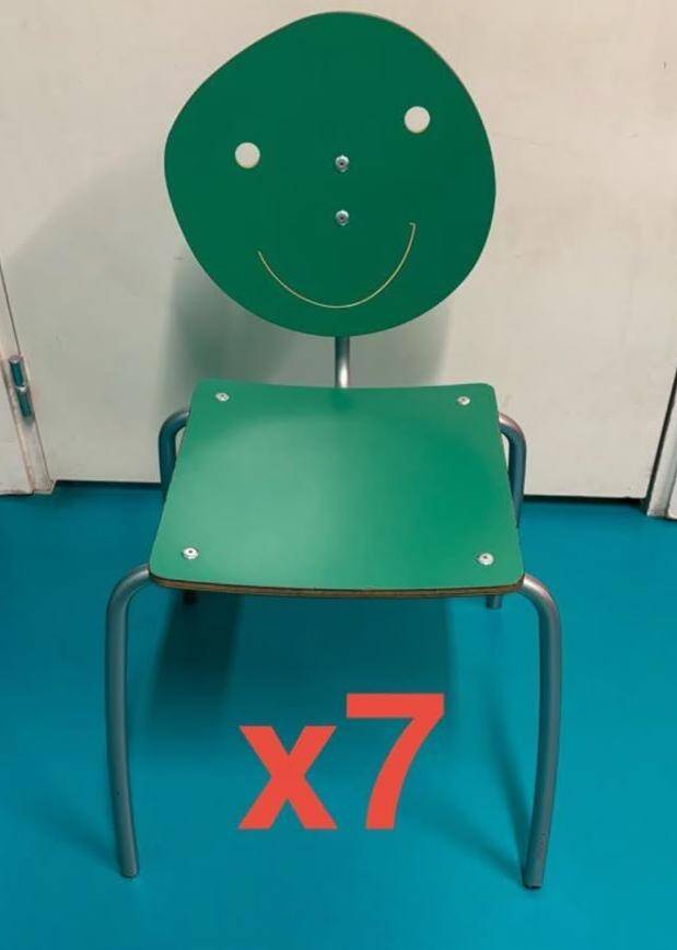 Child's chair Agatha Ruiz de la Prada, original design model. Green colour.