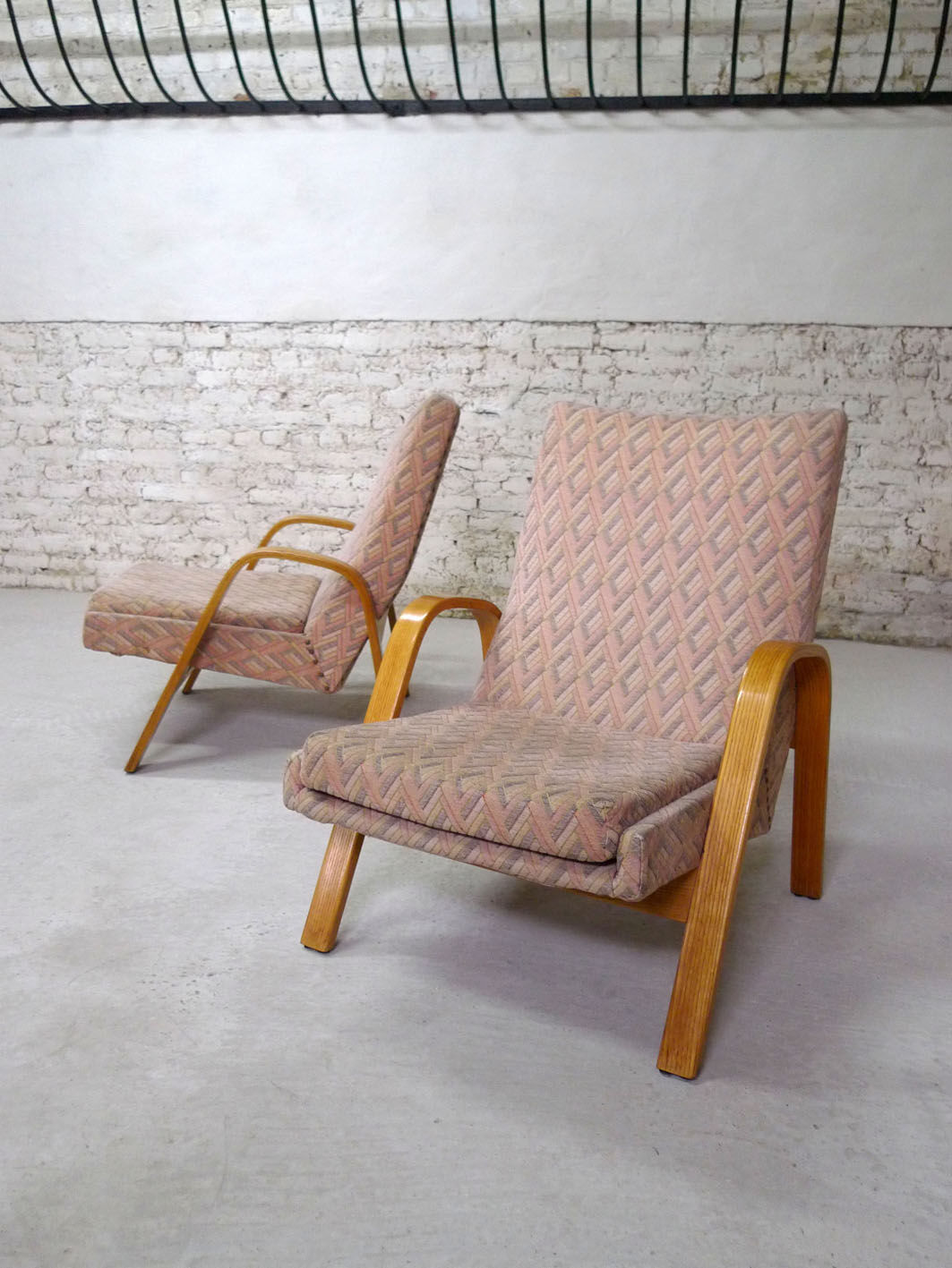 Pair of armchairs ARP 1950