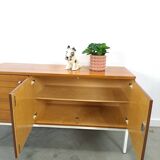 Fineer dressoir uit Zweden met wit stalen poten