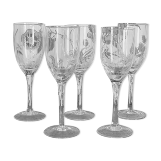 Cinq verres à liqueur années 40