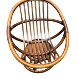 Fauteuil pivotant en rotin