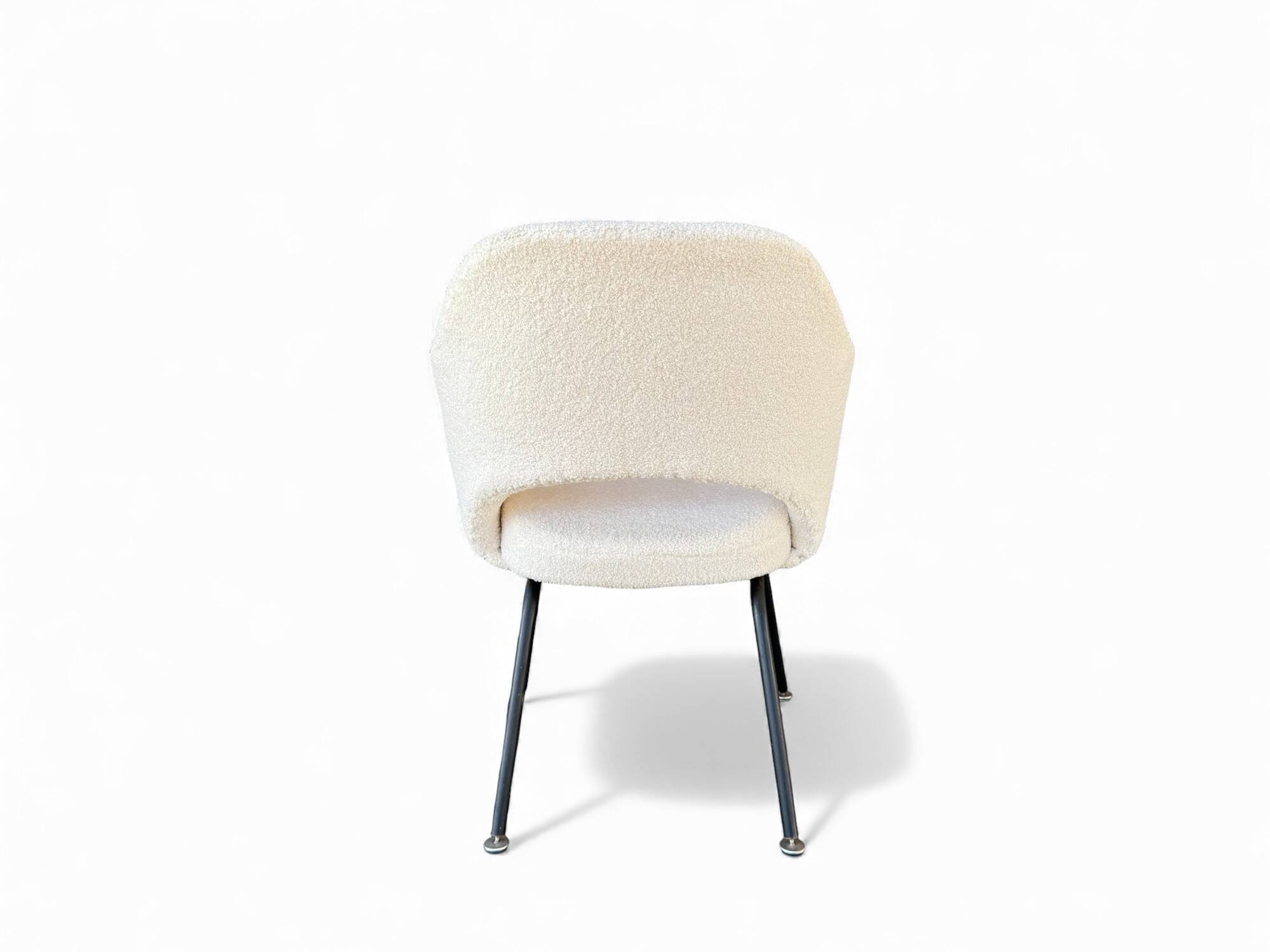 Eero Saarinen “Conference” armchair for Knoll – Reupholstered, superb condition
