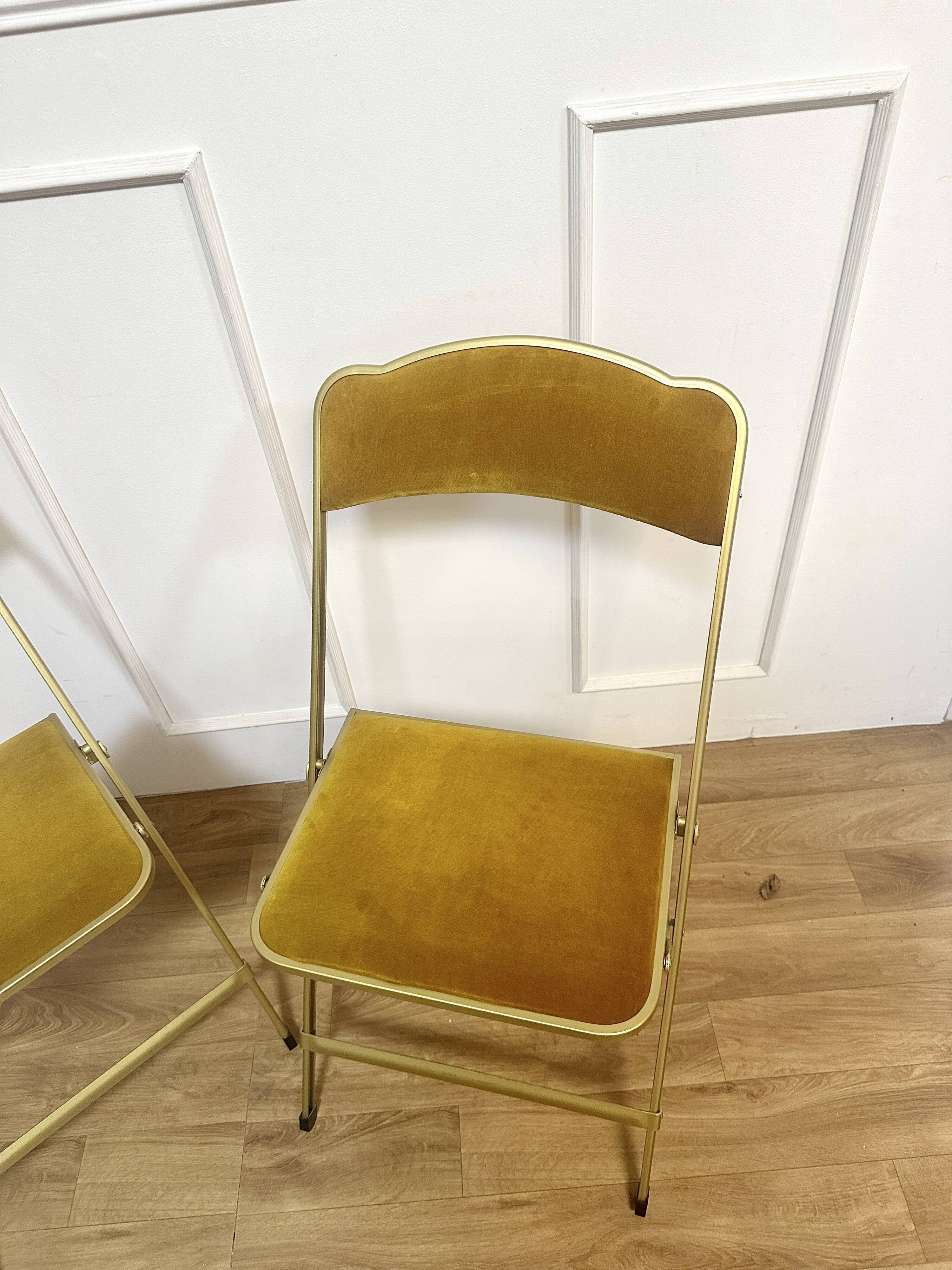 Pair of chaisor folding chairs