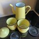 Cafetière ancienne jaune
