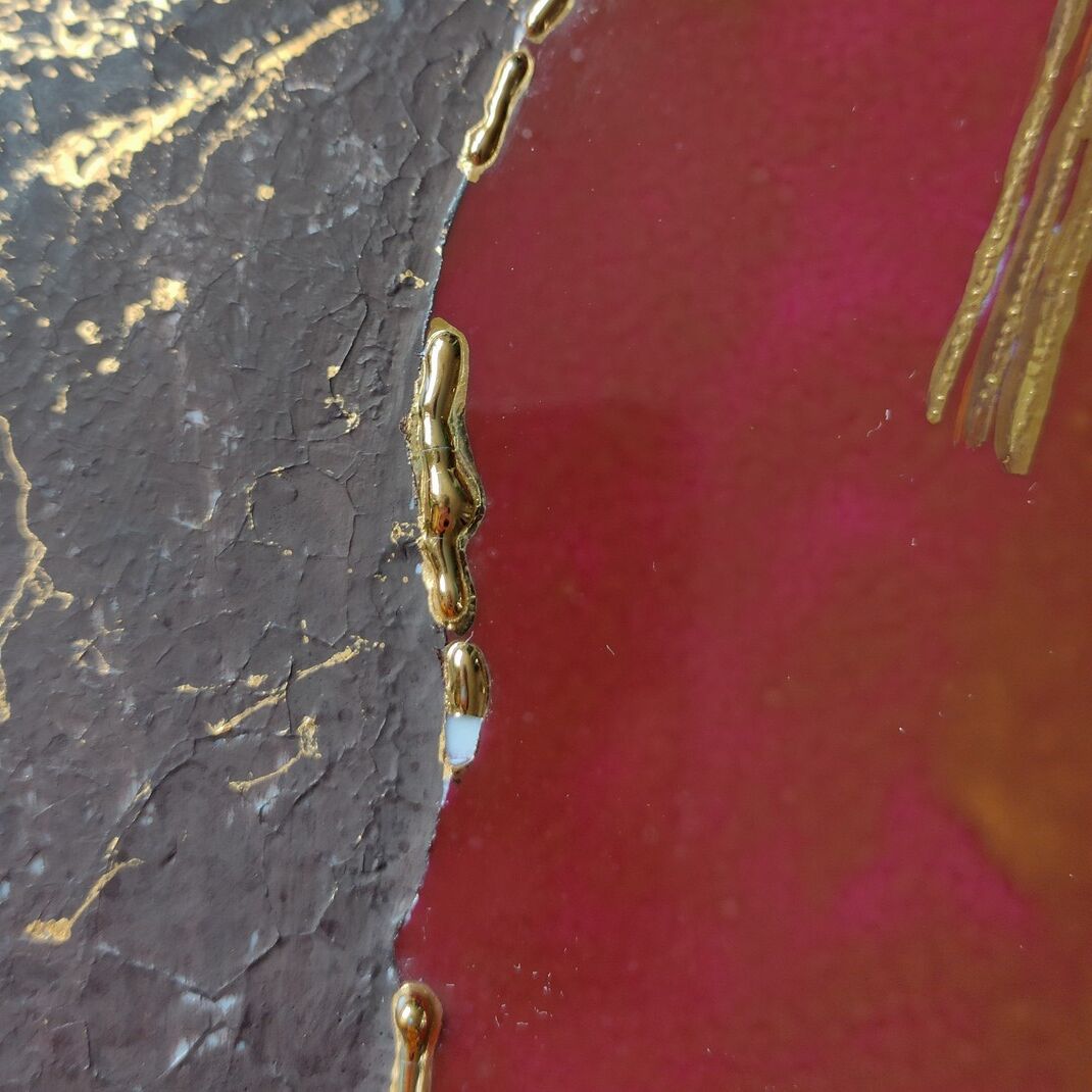 Virebent porcelain art vase